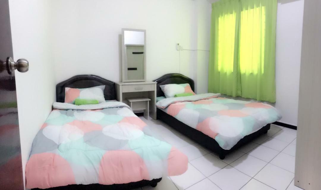 Api Api Centre Apartment Homestay كوتا كينابالو المظهر الخارجي الصورة